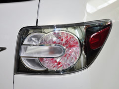 2014款 2.5L 自动 两驱尊贵版 5座