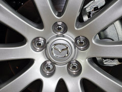 2014款 2.5L 自动 两驱尊贵版 5座