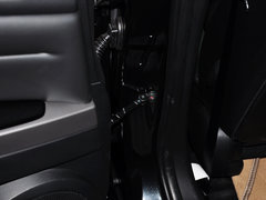 2014款 2.5L 自动 两驱尊贵版 5座