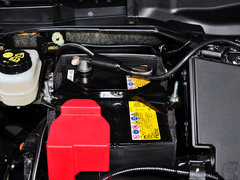 2014款 2.5L 自动 两驱尊贵版 5座