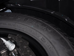 2014款 2.5L 自动 两驱尊贵版 5座