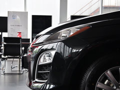 2014款 2.5L 自动 两驱尊贵版 5座