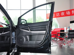 2014款 2.5L 自动 两驱尊贵版 5座