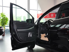 2014款 2.5L 自动 两驱尊贵版 5座