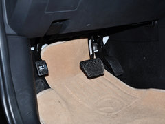 2014款 2.5L 自动 两驱尊贵版 5座