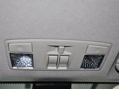 2014款 2.5L 自动 两驱尊贵版 5座