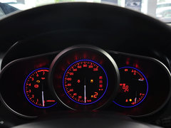 2014款 2.5L 自动 两驱尊贵版 5座