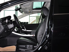 2014款 2.5L 自动 两驱尊贵版 5座