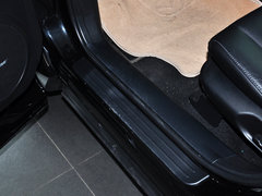 2014款 2.5L 自动 两驱尊贵版 5座