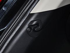 2014款 2.5L 自动 两驱尊贵版 5座