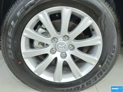 2014款 2.5L 自动 两驱尊贵版 5座
