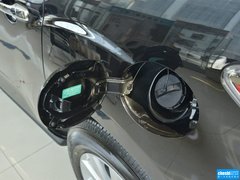 2014款 2.5L 自动 两驱尊贵版 5座