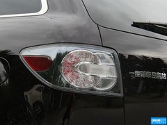 2014款 2.5L 自动 两驱尊贵版 5座