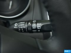 2014款 2.5L 自动 两驱尊贵版 5座