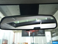 2014款 2.5L 自动 两驱尊贵版 5座