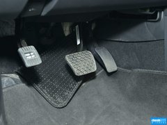 2014款 2.5L 自动 两驱尊贵版 5座