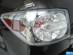 2014款 2.5L 自动 两驱尊贵版 5座
