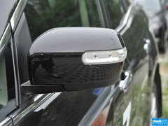 2014款 2.5L 自动 两驱尊贵版 5座