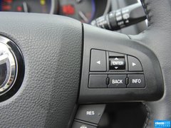 2014款 2.5L 自动 两驱尊贵版 5座