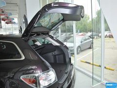 2014款 2.5L 自动 两驱尊贵版 5座