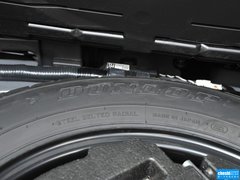 2014款 2.5L 自动 两驱尊贵版 5座