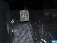 2014款 2.5L 自动 两驱尊贵版 5座