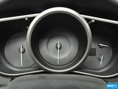 2014款 2.5L 自动 两驱尊贵版 5座