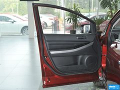 2014款 2.5L 自动 两驱尊贵版 5座