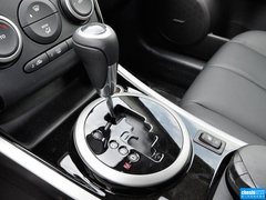 2014款 2.5L 自动 两驱尊贵版 5座