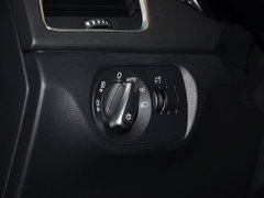 2015款 35 TFSI quattro 技术型 5座