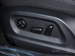 2015款 30 TFSI 标准型 5座