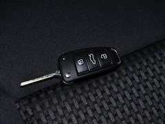 2015款 30 TFSI 标准型 5座
