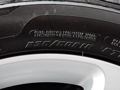 2015款 40 TFSI quattro 越野型 5座