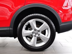 2015款 40 TFSI quattro 越野型 5座