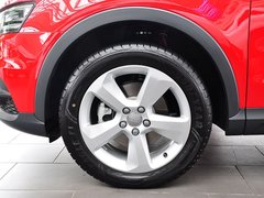 2015款 40 TFSI quattro 越野型 5座