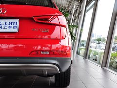 2015款 40 TFSI quattro 越野型 5座