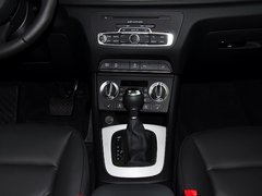 2015款 40 TFSI quattro 越野型 5座