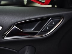 2015款 40 TFSI quattro 越野型 5座