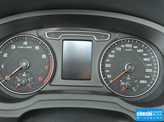 2015款 40 TFSI quattro 越野型 5座
