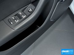 2015款 40 TFSI quattro 越野型 5座