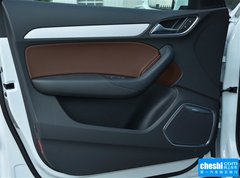 2015款 40 TFSI quattro 越野型 5座