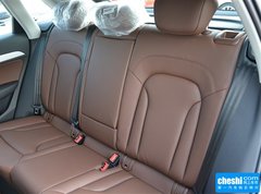 2015款 40 TFSI quattro 越野型 5座