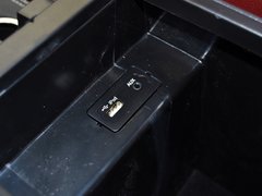 2014款 2.0T 手动 尊贵型 5座