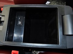 2014款 2.0T 手动 尊贵型 5座