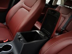 2014款 2.0T 手动 尊贵型 5座