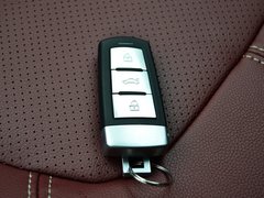 2014款 2.0T 手动 尊贵型 5座