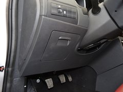 2014款 2.0T 手动 尊贵型 5座