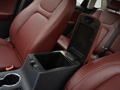 2014款 2.0T 手动 尊贵型 5座