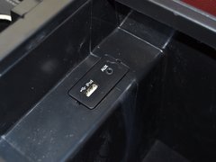 2014款 2.0T 手动 尊贵型 5座