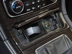 2014款 2.0T 手动 尊贵型 5座